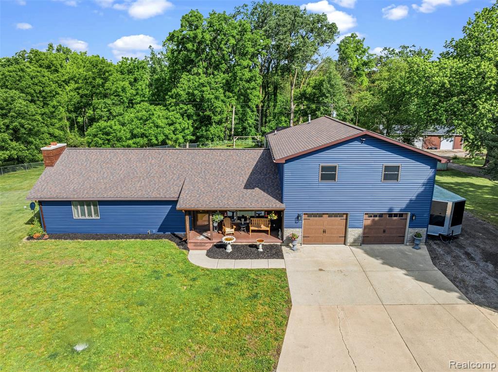 6699 Lansing Road Durand, MI 48429 - Photo 3 of 53