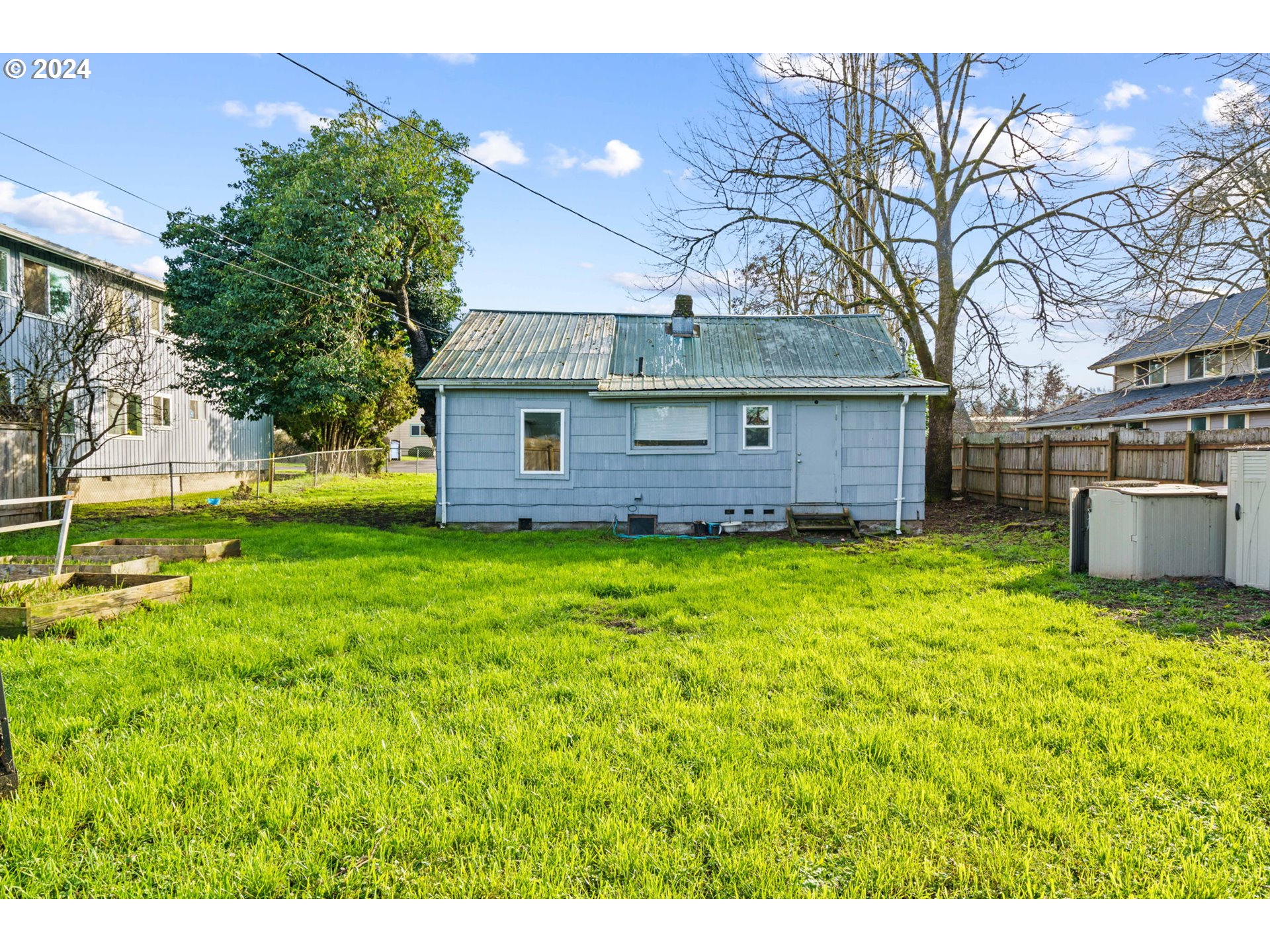 160 B Street Springfield, OR 97477 - Photo 21 of 22 Gallery Image 21