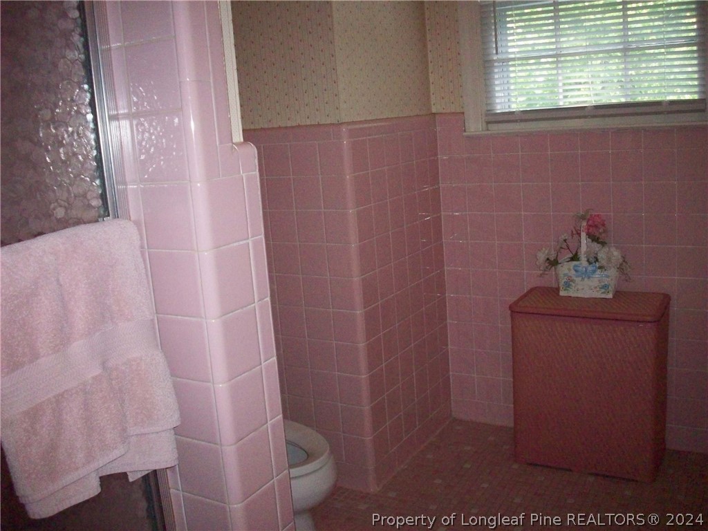 392 Bee Gee Road Lumberton, NC 28358 - Photo 30 of 32 Gallery Image 30
