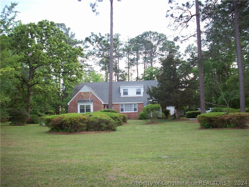 392 Bee Gee Road Lumberton, NC 28358 - Photo 3 of 32 Gallery Image 3