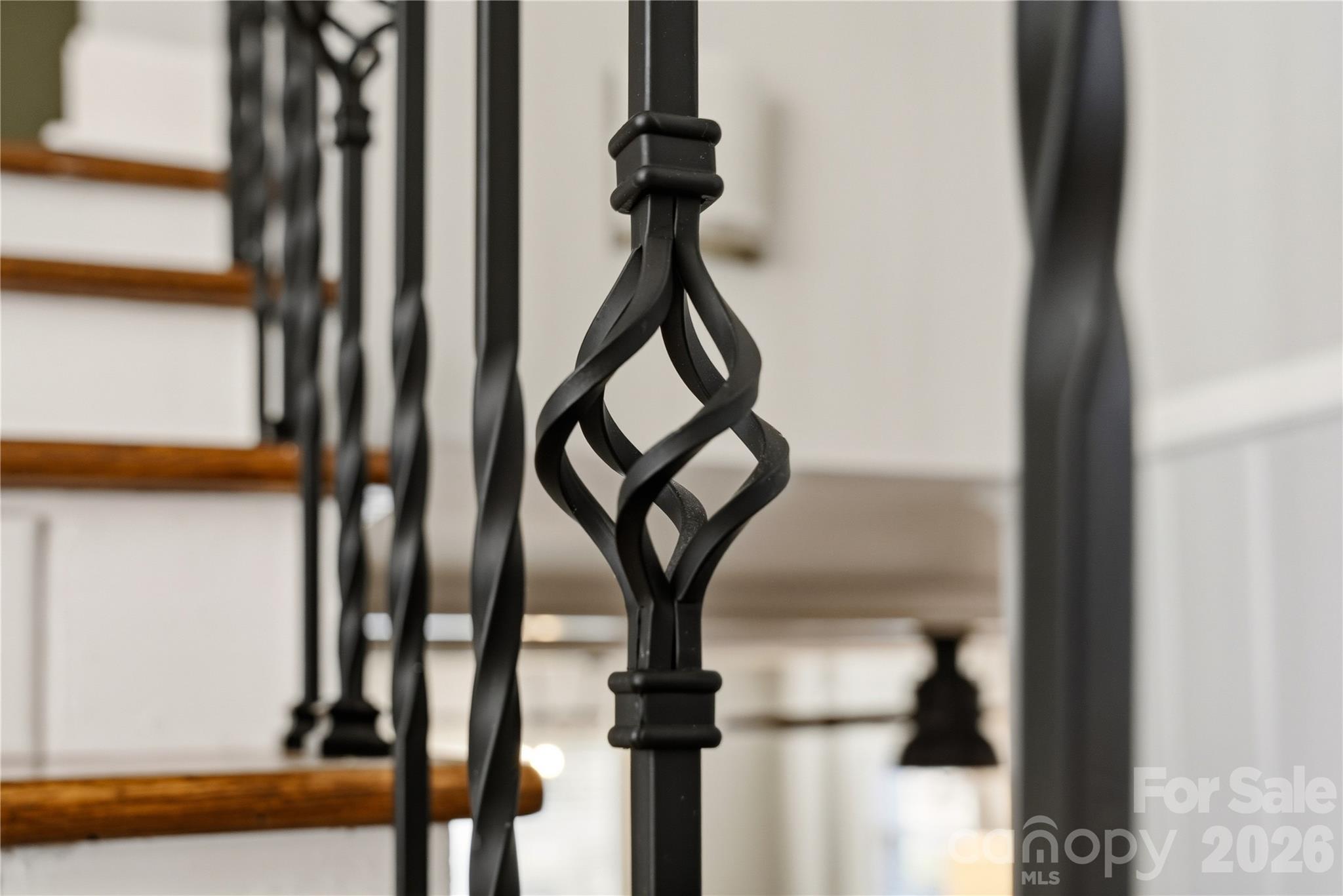 6409 Montpelier Road Charlotte, NC 28210 - Photo 8 of 46 a view of entryway with a front door
