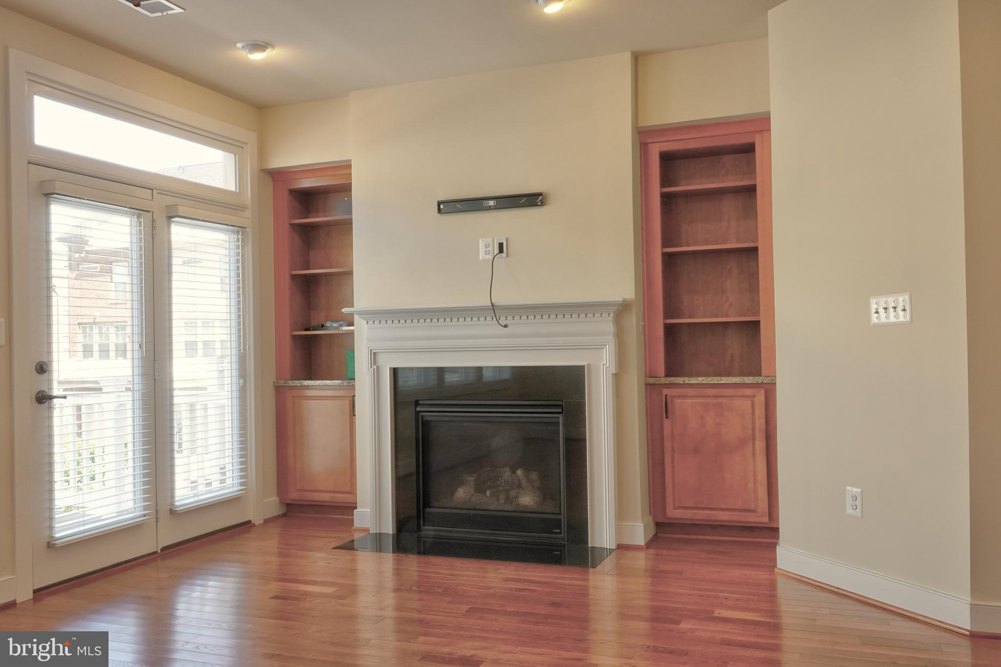 219 Baldwin Street Gaithersburg, MD 20878 - Photo 3 of 25