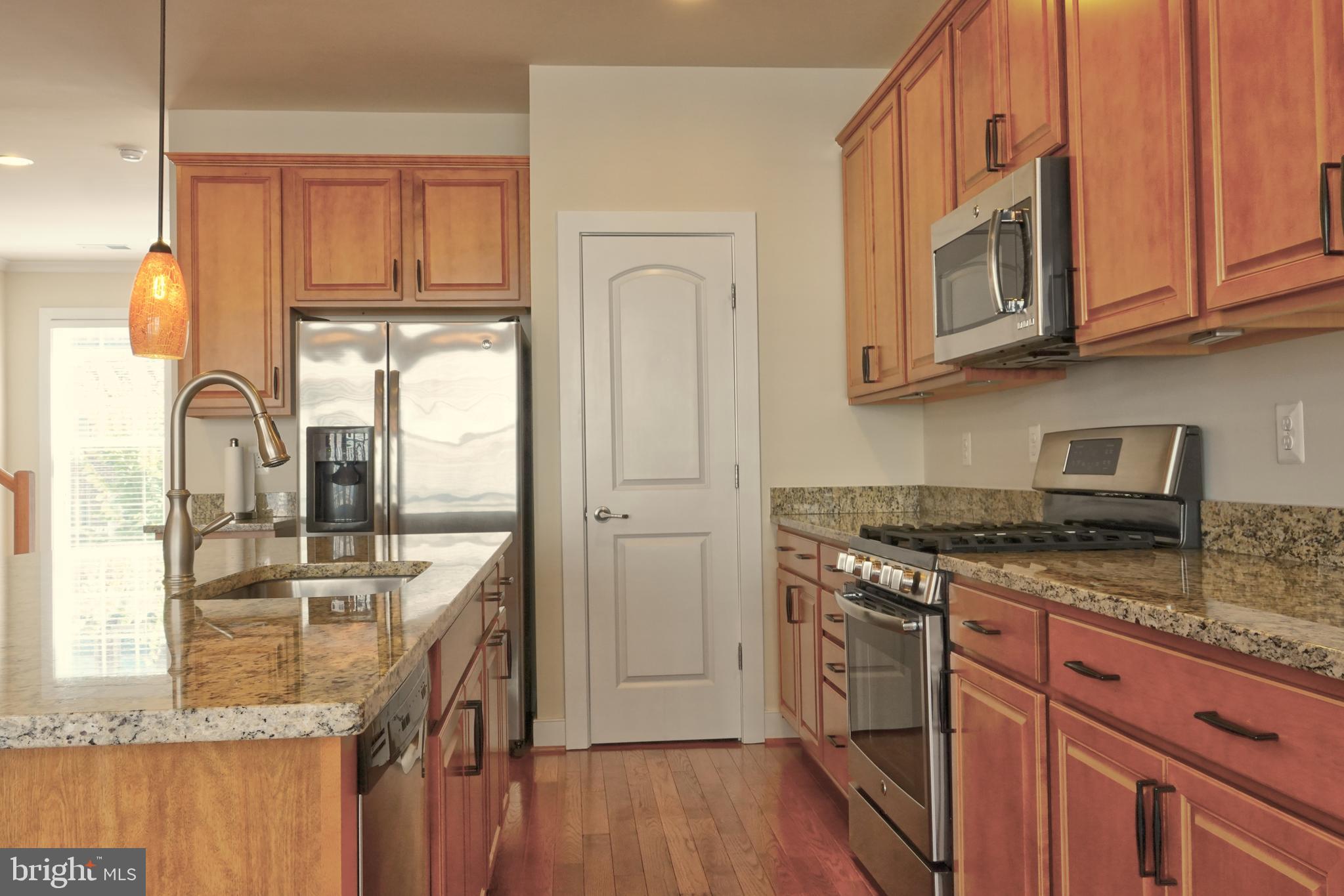 219 Baldwin Street Gaithersburg, MD 20878 - Photo 4 of 25