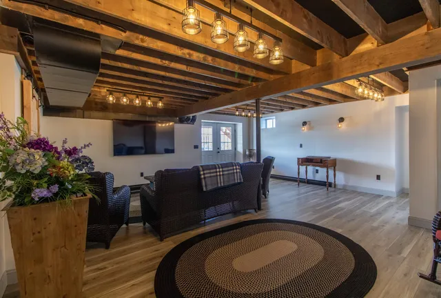 $549,900 | 32 Smith Farm Lane, Barton, VT 05822