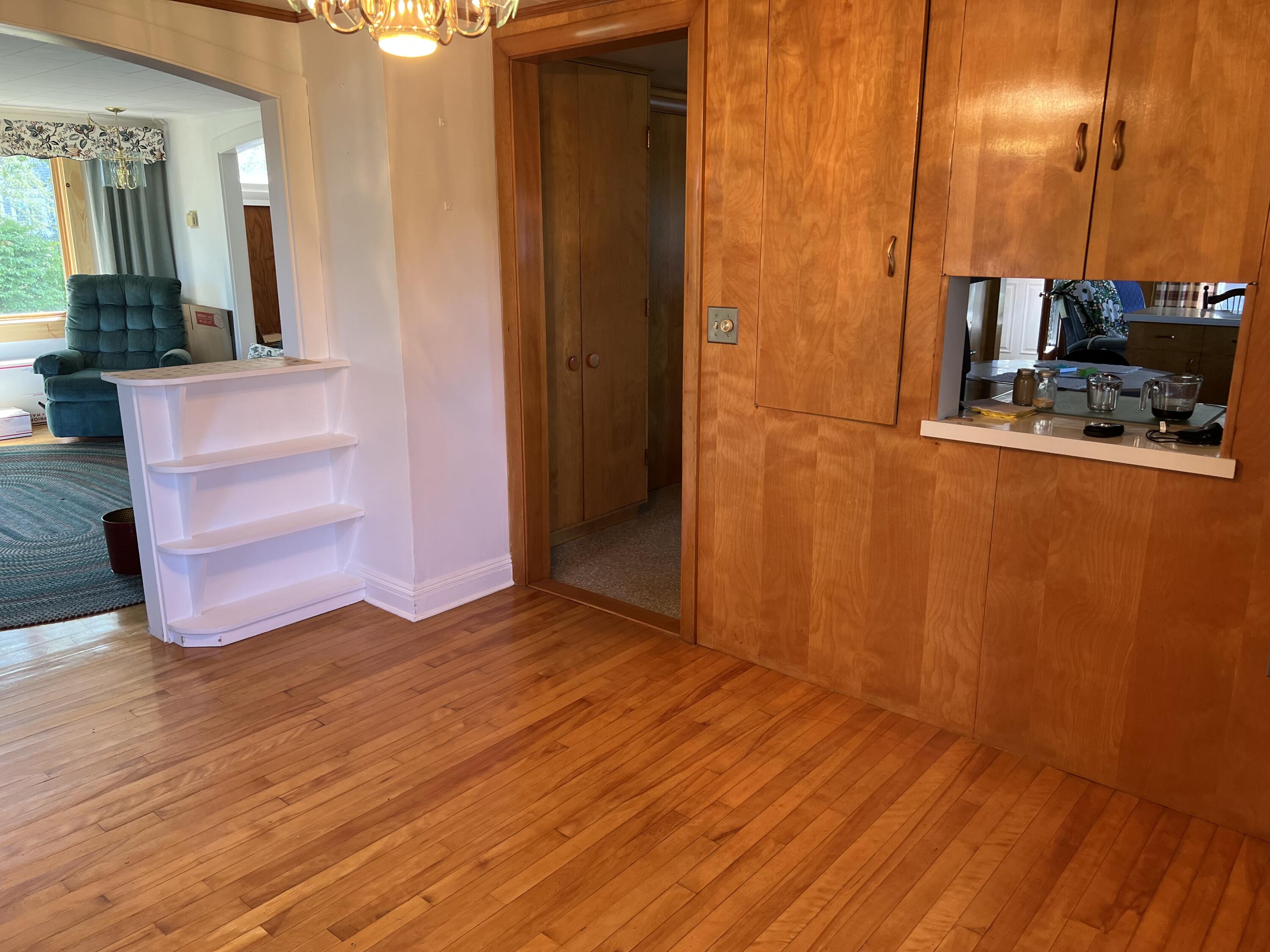 42 Crockett Point Road Bernard, ME 04612 - Photo 20 of 52 Dining room