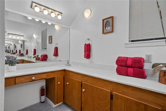 $439,000 | 531 Bayshore Drive, Ingleside, TX 78362