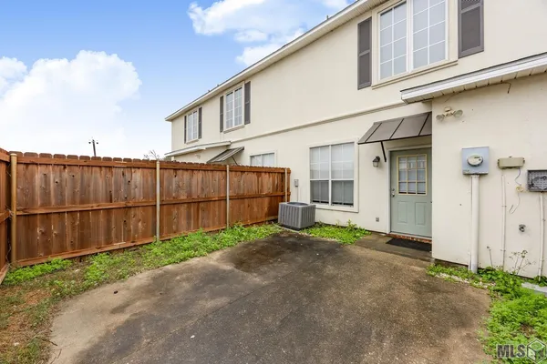 $210,000 | 4000 Lake Beau Pre Boulevard, Unit 145, Baton Rouge, LA 70820