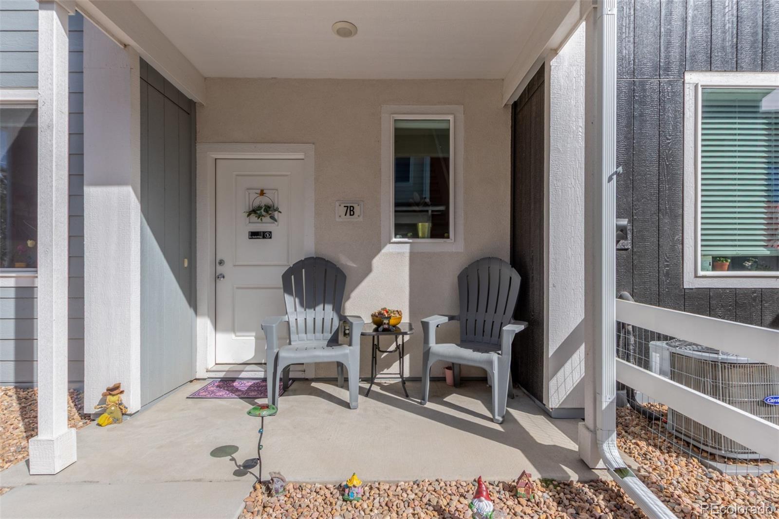 500 South Denver Avenue, Unit 7B Fort Lupton, CO 80621 - Photo 7 of 31 a view of living room