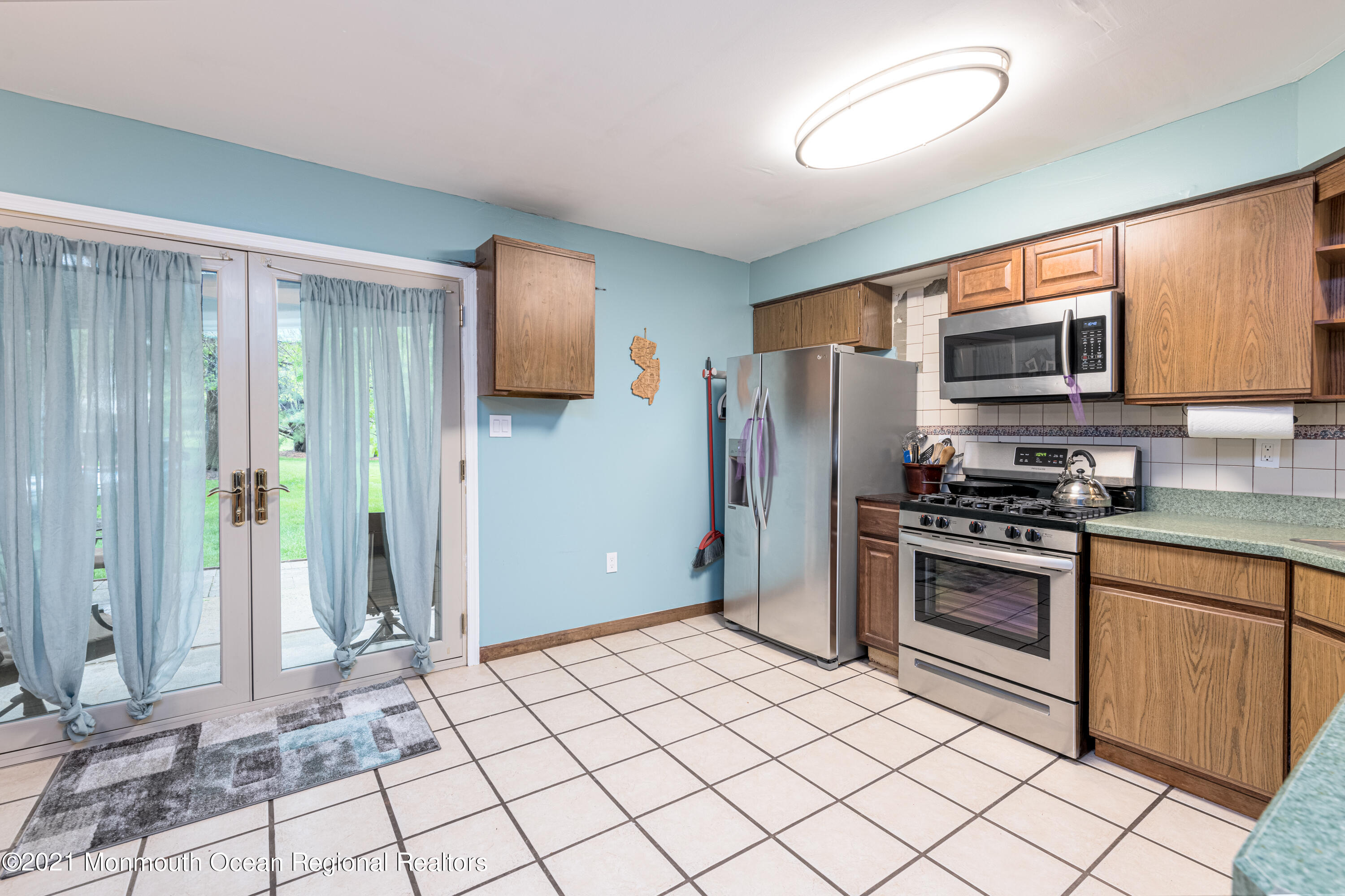 32 Turner Road, Unit 2 Freehold, NJ 07728 - Photo 12 of 22 32-2_Turner_Rd-14