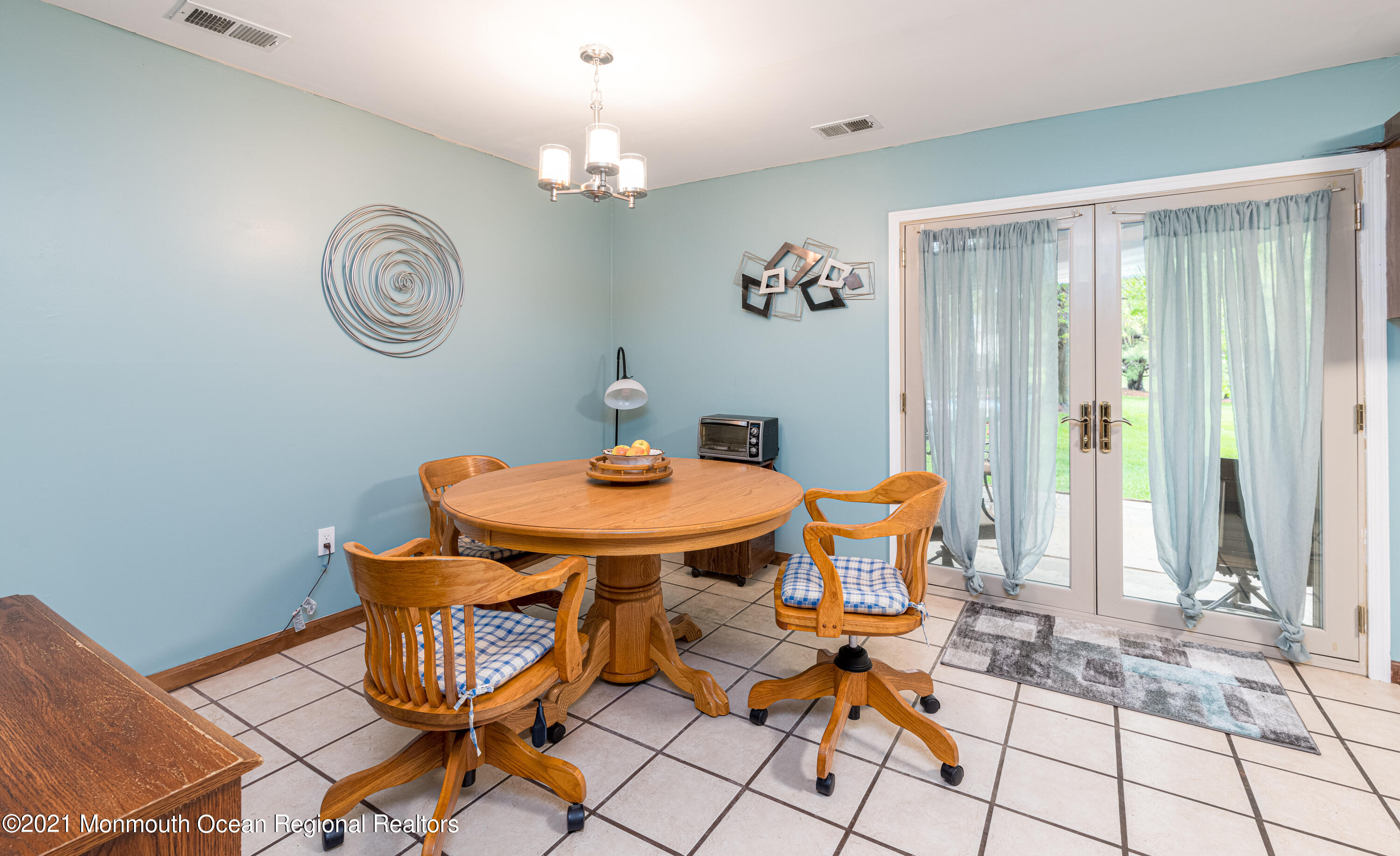 32 Turner Road, Unit 2 Freehold, NJ 07728 - Photo 15 of 22 32-2_Turner_Rd-11