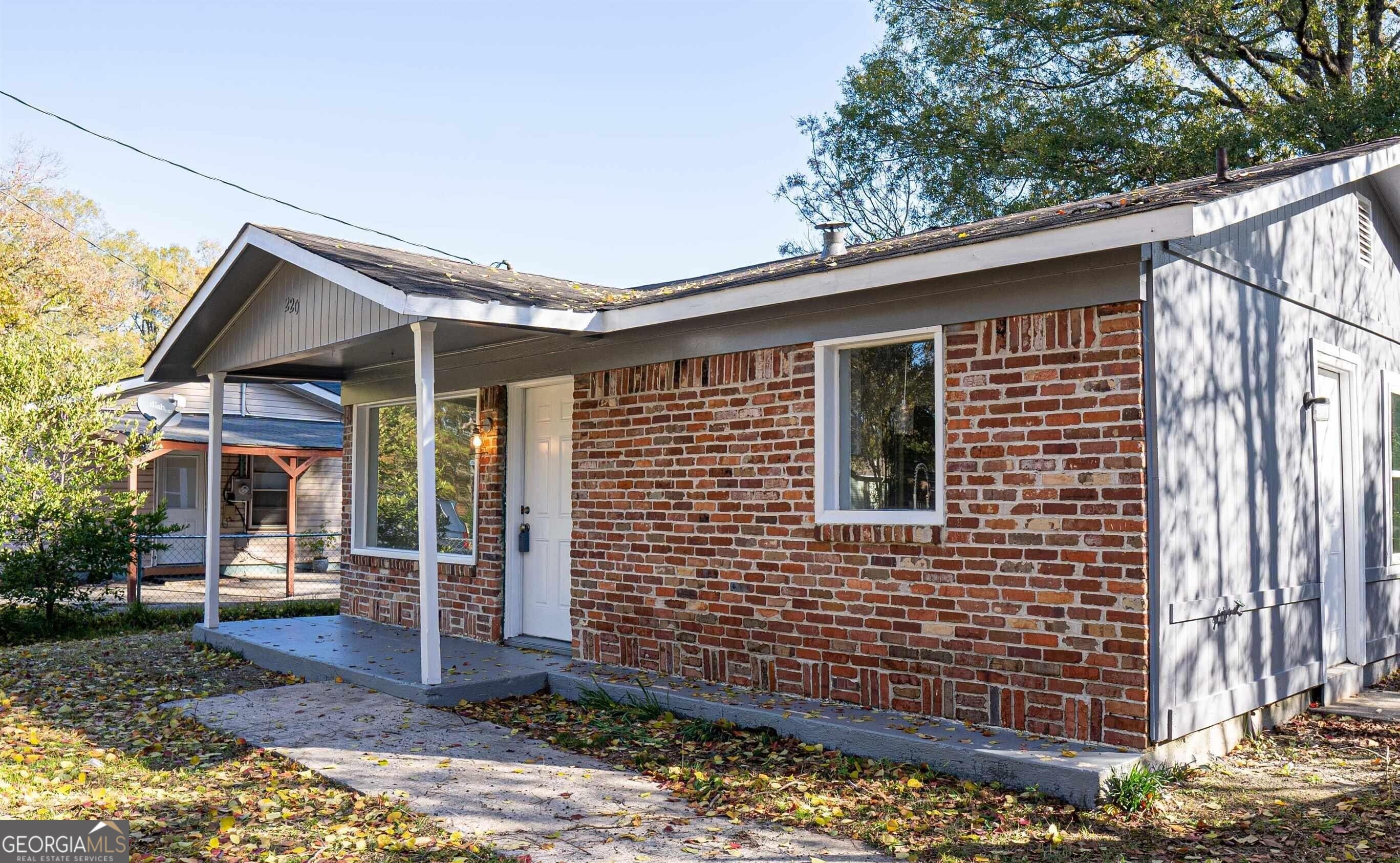 220 Wendan Way Warner Robins, GA 31093 - Photo 2 of 18