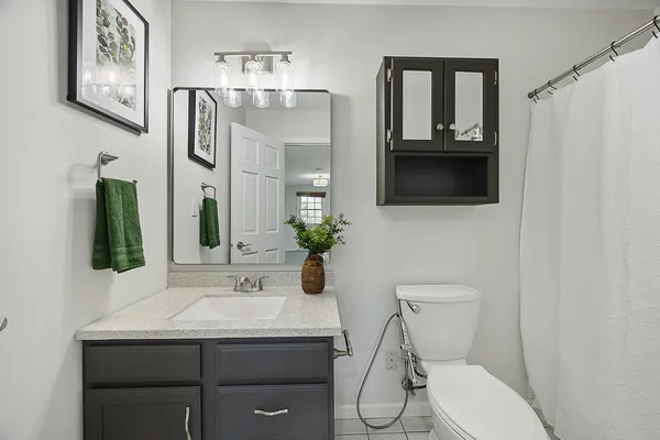 $369,000 | 18788 Highway 150, Bloomington, IL 61705