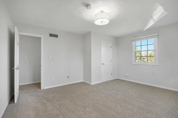 $369,000 | 18788 Highway 150, Bloomington, IL 61705