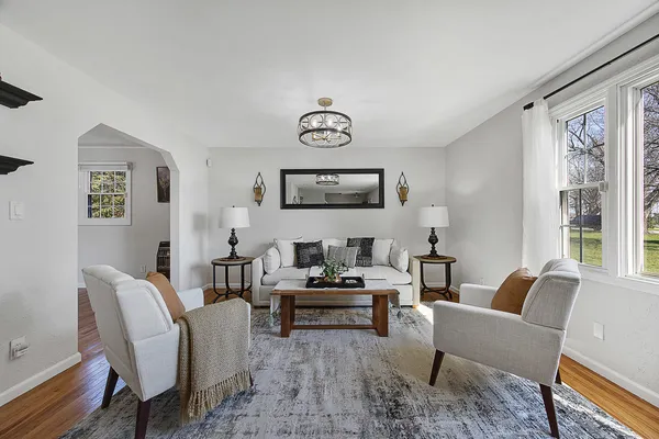 $369,000 | 18788 Highway 150, Bloomington, IL 61705