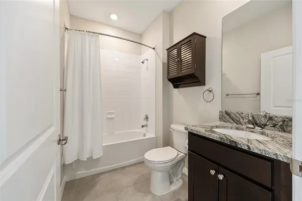 $2,700 | 4324 Northwest 55th Court, Ocala, FL 34482