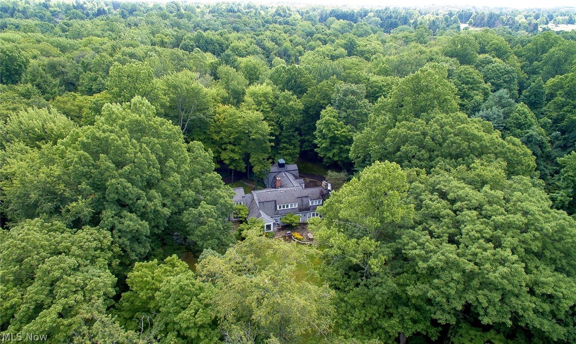 1820 County Line Road Gates Mills, OH 44040 - Photo 3 of 35