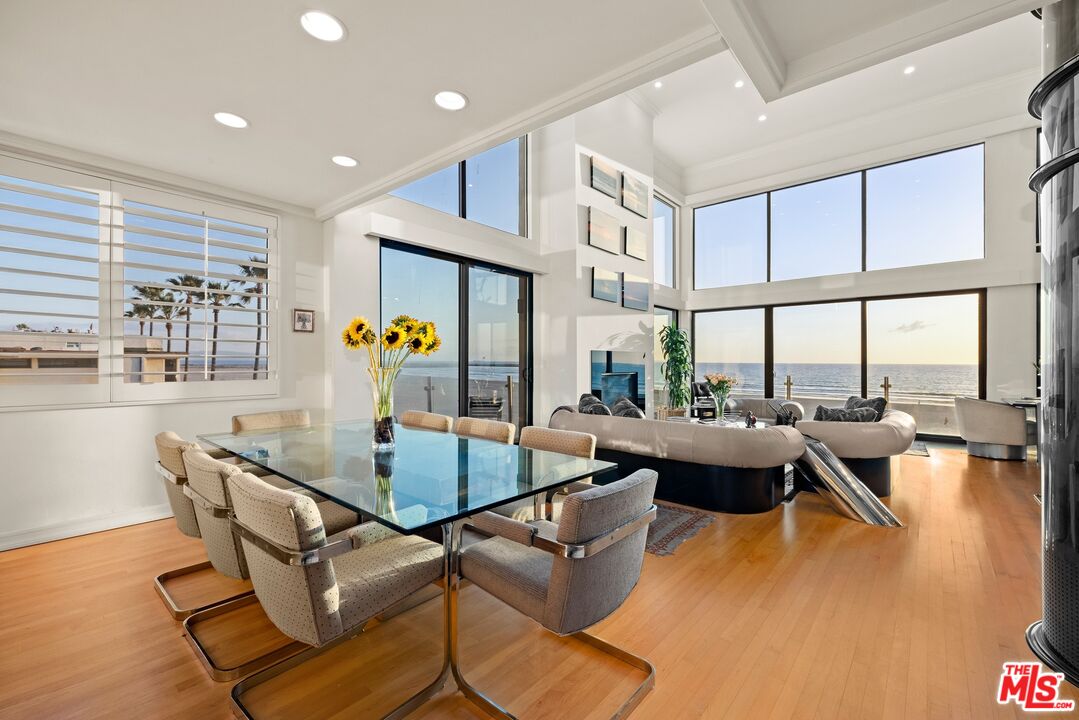 1 Northstar Street, Unit PH1 Marina del Rey, CA 90292 - Photo 5 of 18 a dining room with furniture water view and pool table