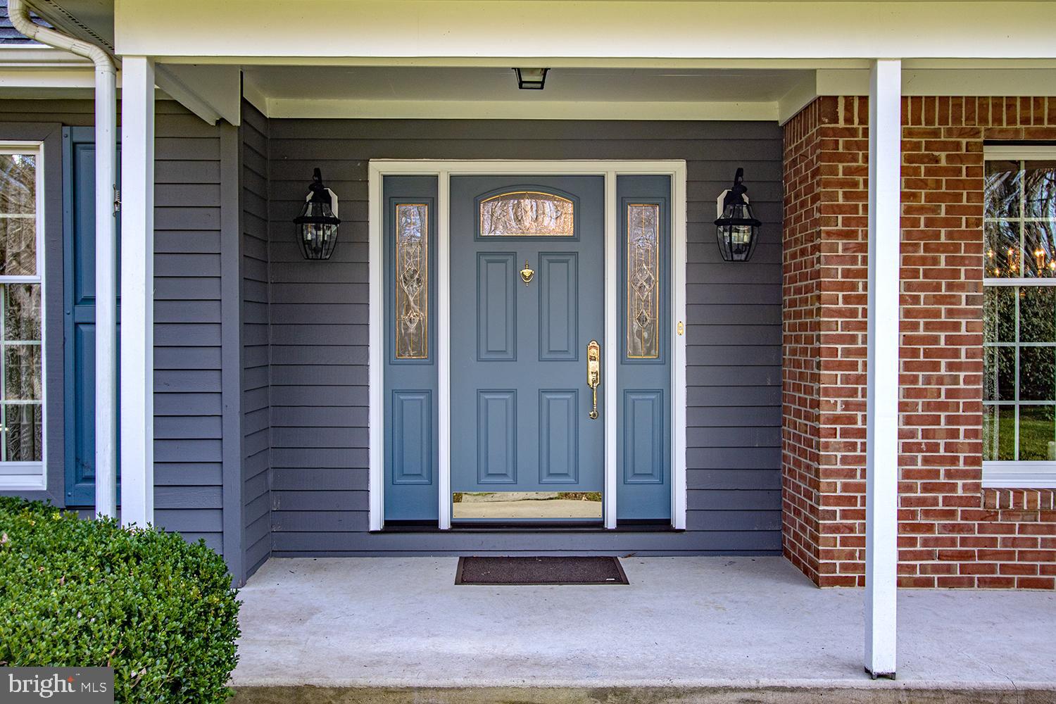 6 Arncliffe Rise Medford, NJ 08055 - Photo 2 of 29 Covered front porch entry
