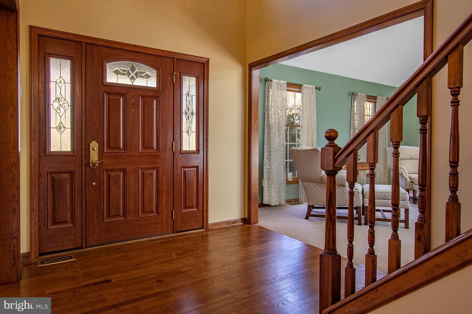 6 Arncliffe Rise Medford, NJ 08055 - Photo 4 of 29 new front door with side panels