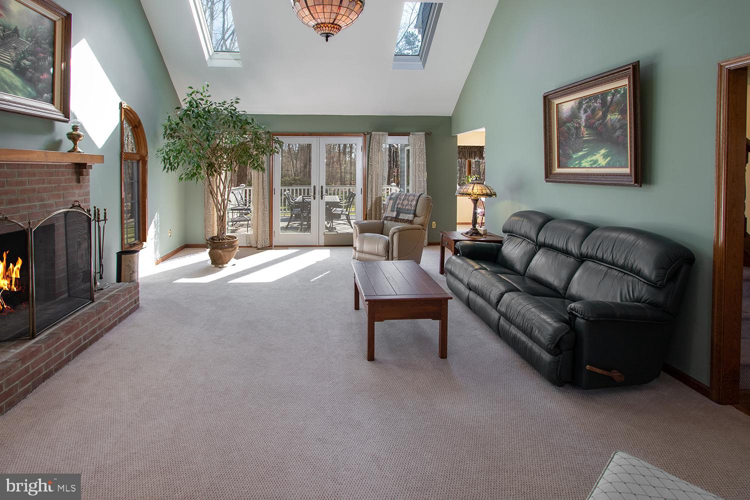 6 Arncliffe Rise Medford, NJ 08055 - Photo 6 of 29 Great room with vaulted ceiling, new French doors