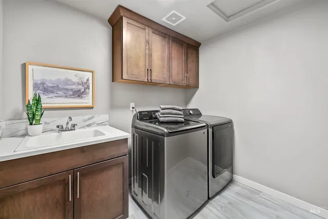 $749,999 | 10775 West Royal Fern Court, Star, ID 83669