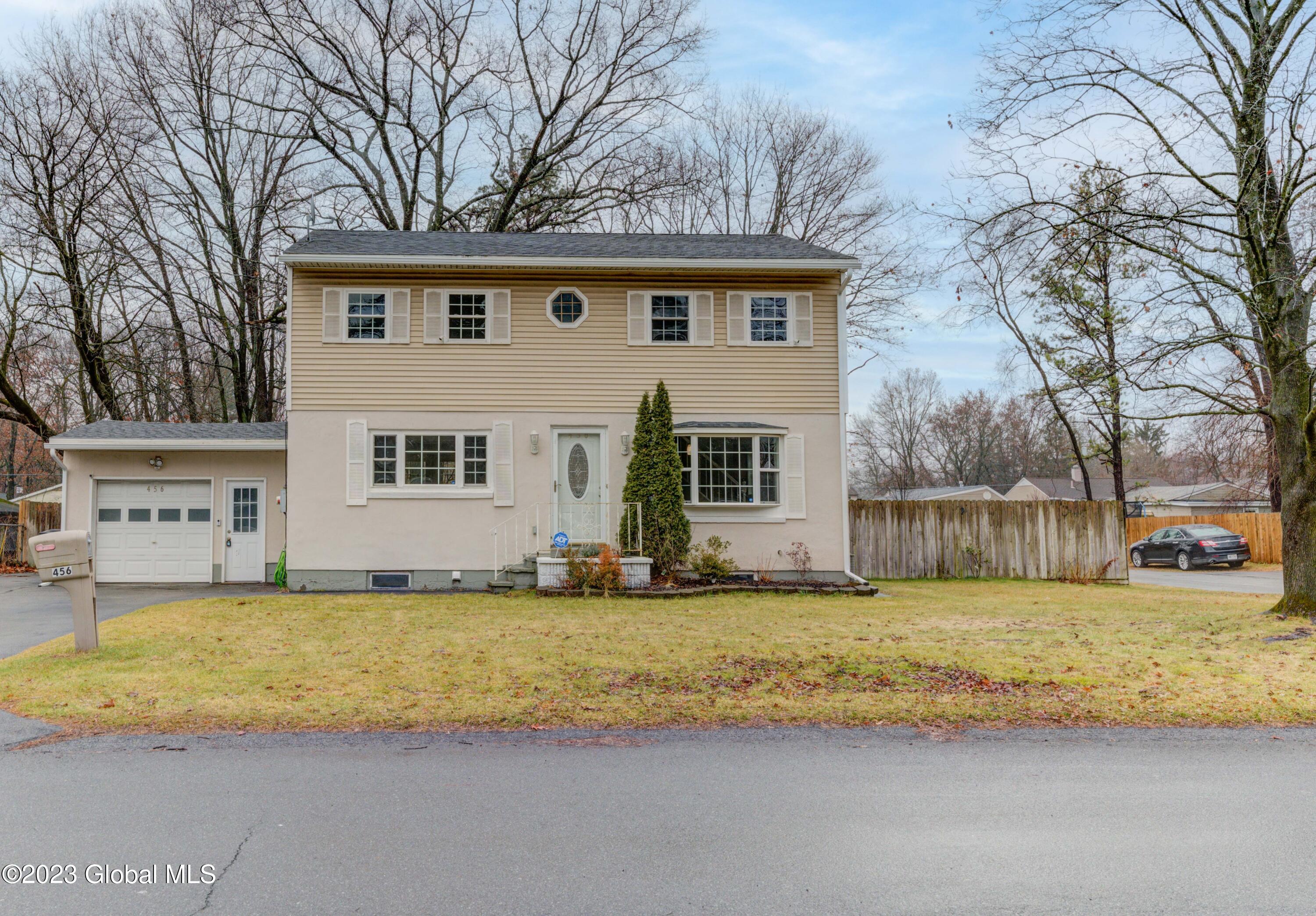 456 Clayton Road Schenectady, NY 12304 - Photo 1 of 34 90-456 Clayton