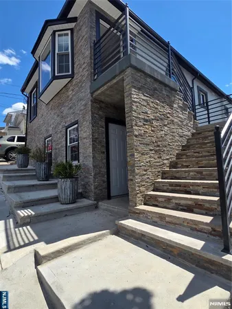 $4,100 | 1513 67th Street, North Bergen, NJ 07047