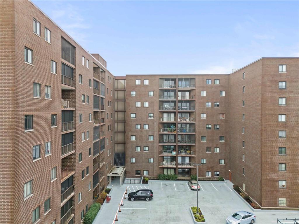 5600 Munhall Road, Unit 311 Pittsburgh, PA 15217 - Photo 3 of 45 Gallery Image 3