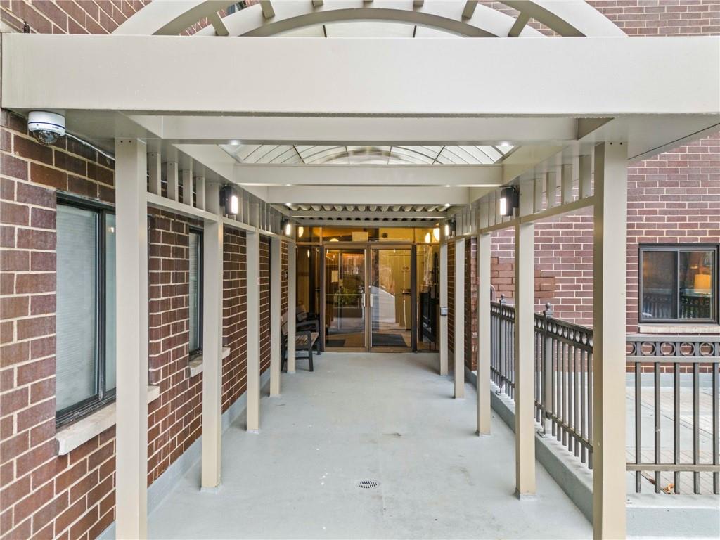5600 Munhall Road, Unit 311 Pittsburgh, PA 15217 - Photo 8 of 45 Gallery Image 8