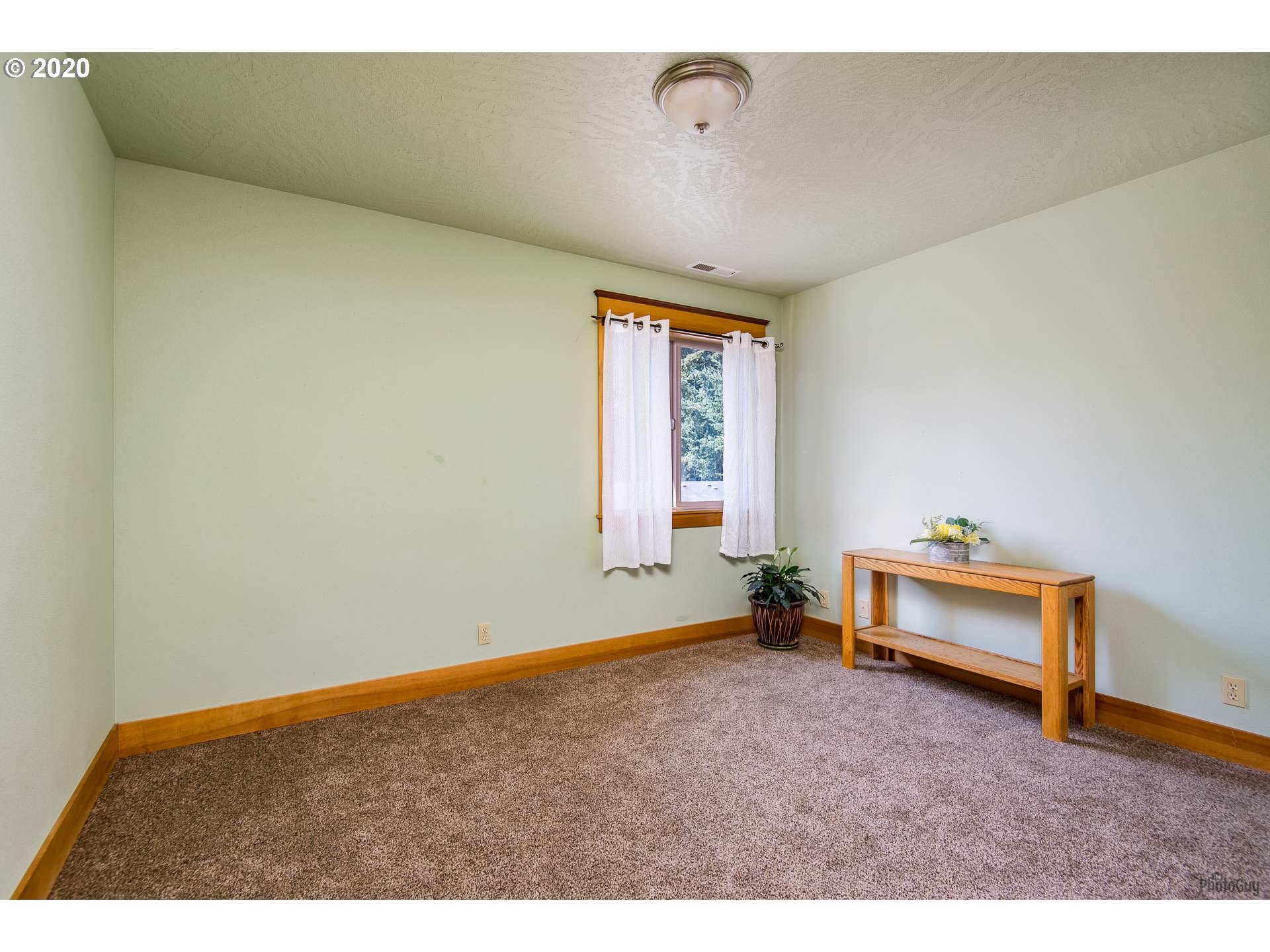 89192 Alexis Avenue Springfield, OR 97478 - Photo 14 of 32 Gallery Image 14