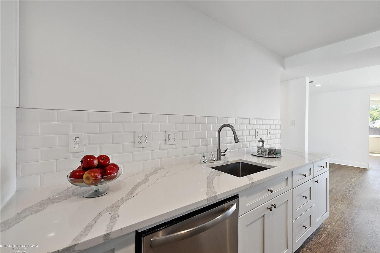 23831 John R Road, Unit 2C Hazel Park, MI 48030 - Photo 10 of 24
