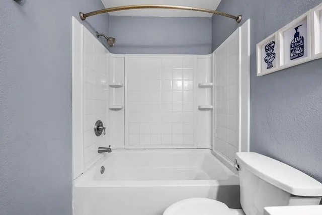 $1,895 | 202 Brittany Lane, Crestview, FL 32536