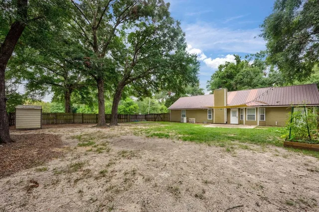 $1,895 | 202 Brittany Lane, Crestview, FL 32536