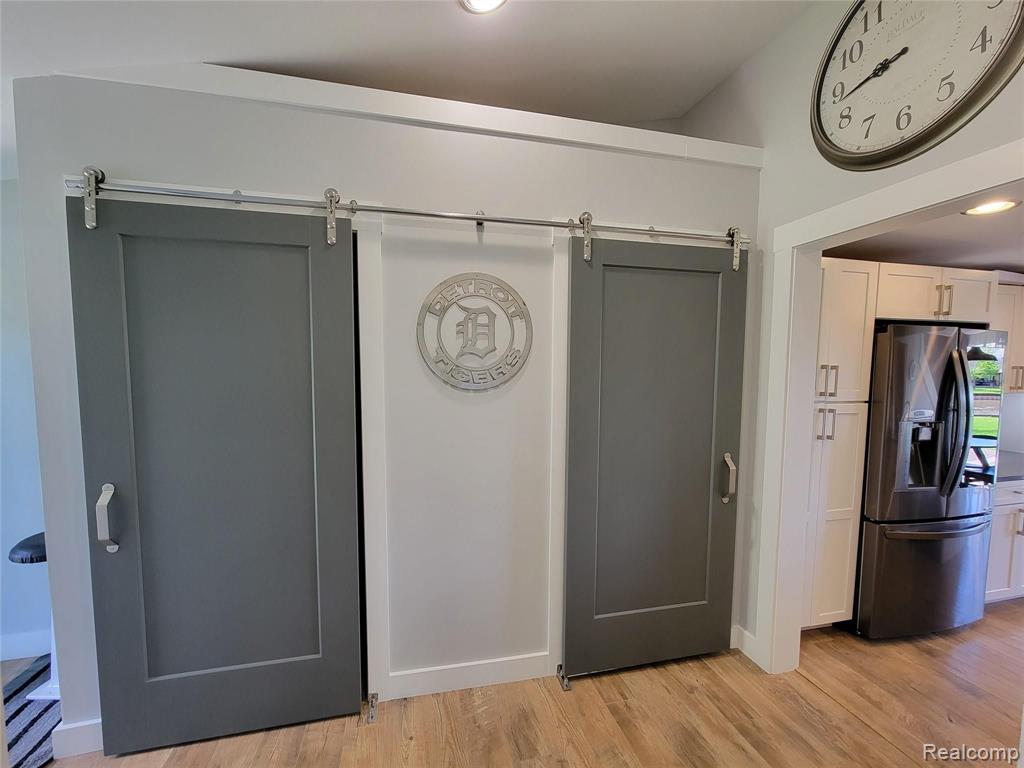 32301 Sutton Road Chesterfield, MI 48047 - Photo 6 of 31