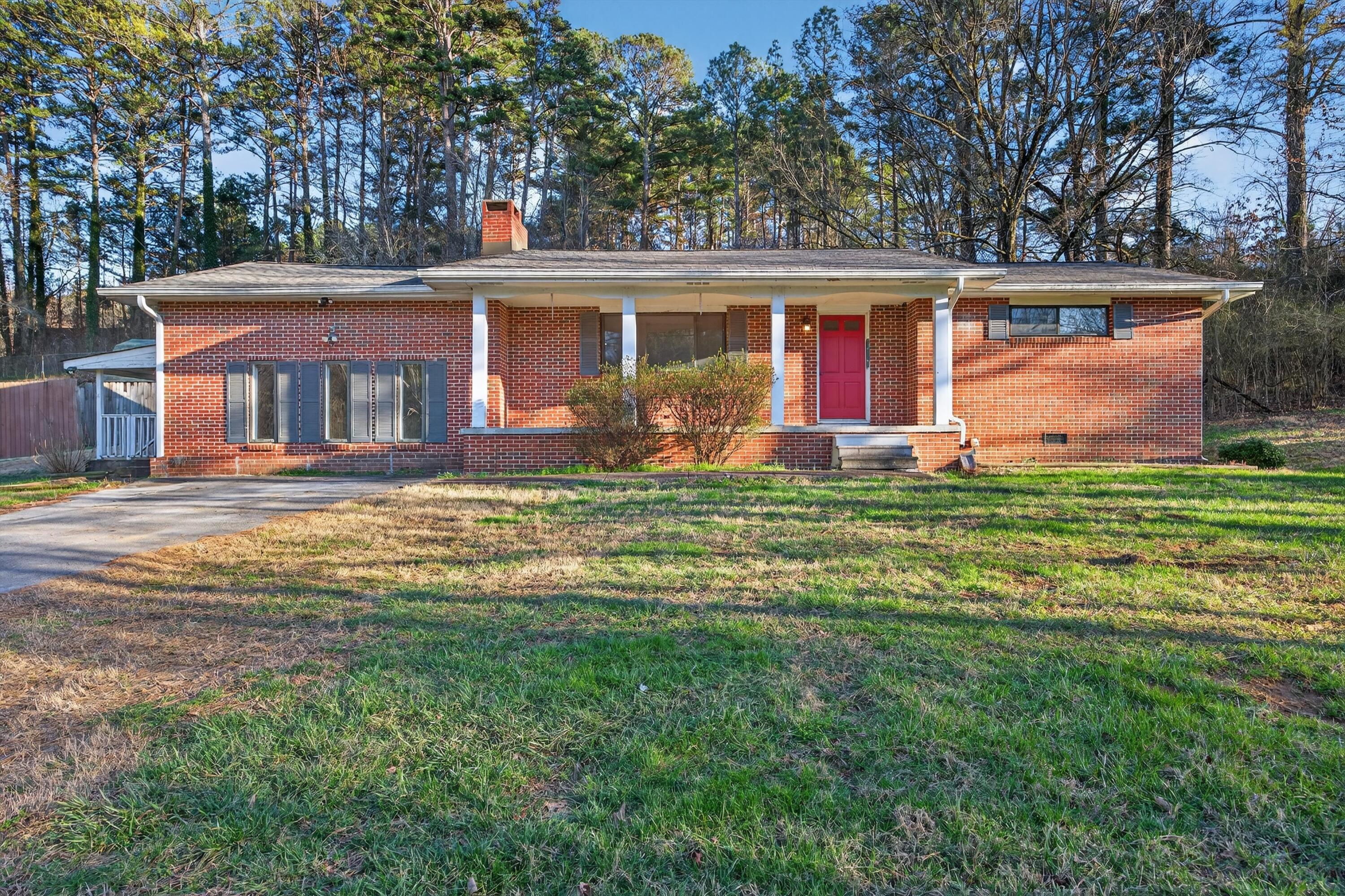 1320 Graysville Road Ringgold, GA 30736 - Photo 1 of 27 03-090A6801