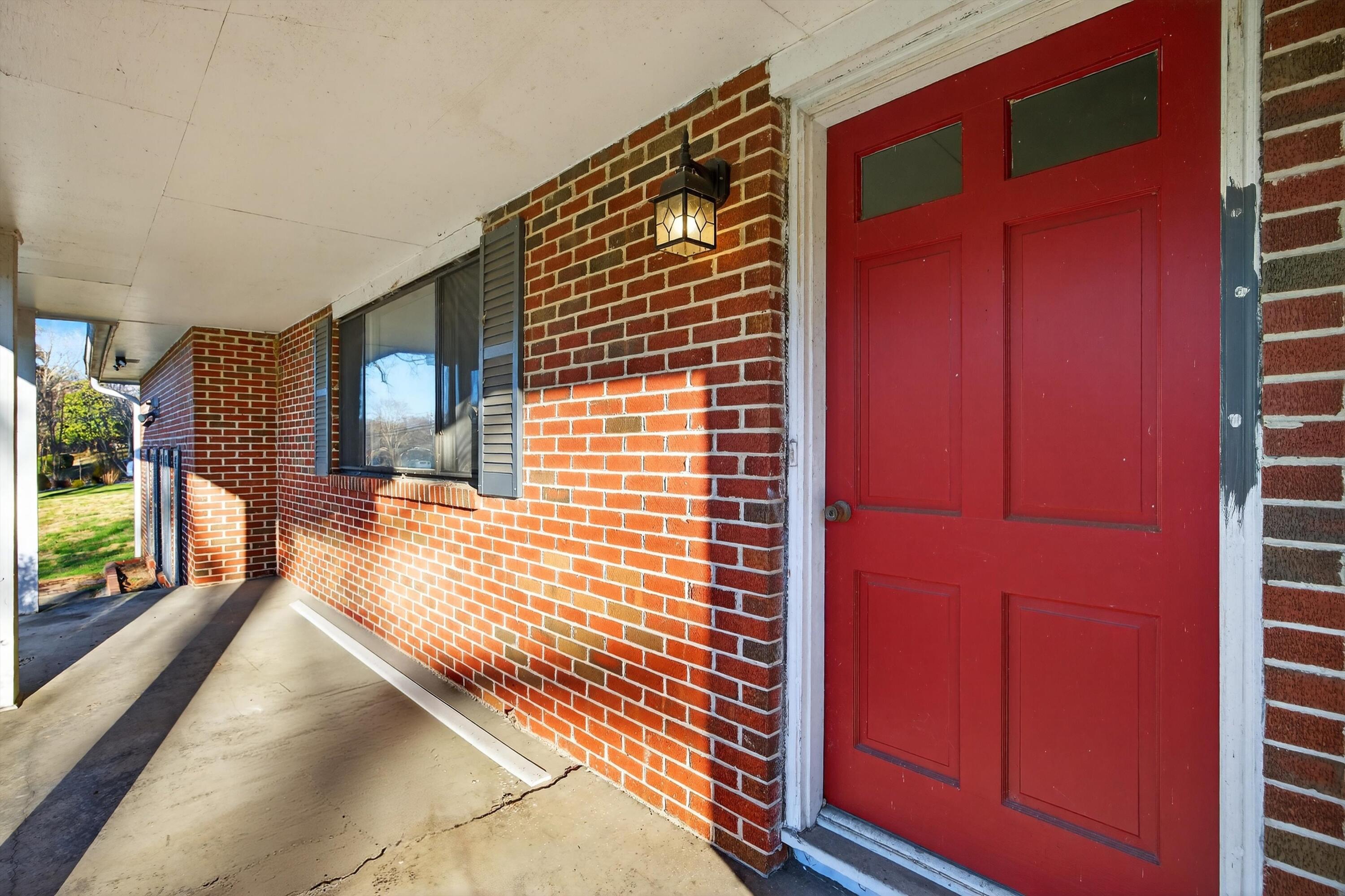 1320 Graysville Road Ringgold, GA 30736 - Photo 5 of 27 05-090A6807