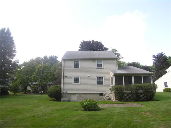 92 Sutton Road Needham, MA 02492 - Photo 12 of 18 Gallery Image 12