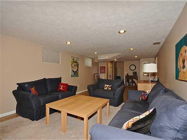 8025 Claridge Road Indianapolis, IN 46260 - Photo 14 of 24 Gallery Image 14