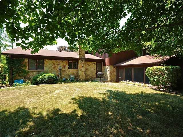 8025 Claridge Road Indianapolis, IN 46260 - Photo 23 of 24 Gallery Image 23