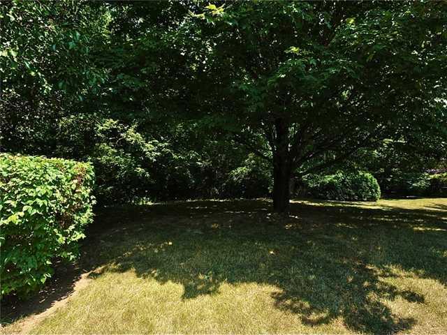 8025 Claridge Road Indianapolis, IN 46260 - Photo 24 of 24 Gallery Image 24