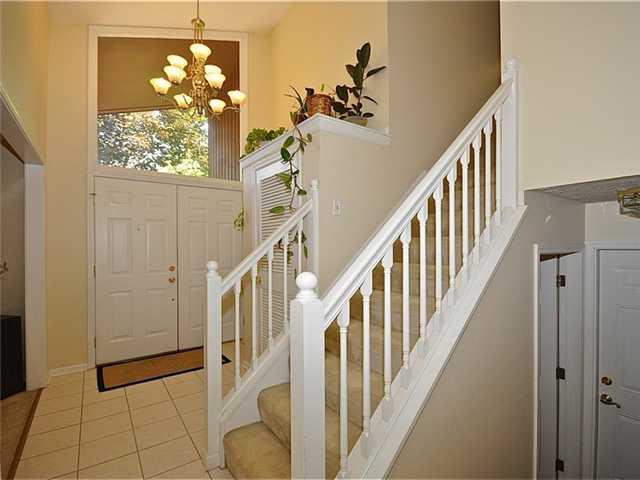 8025 Claridge Road Indianapolis, IN 46260 - Photo 4 of 24 Gallery Image 4