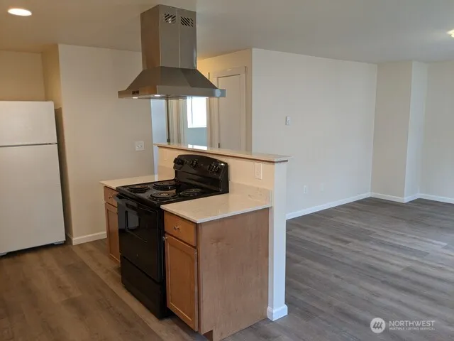 $1,325,000 | 2224 Northeast 197th Place, Shoreline, WA 98155