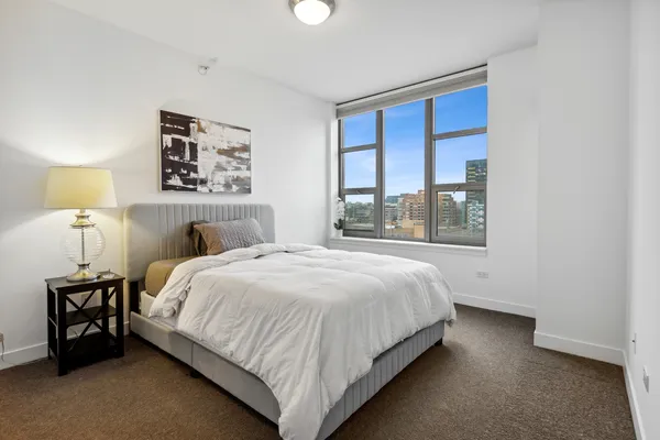 $2,800 | 200 North Jefferson Street, Unit 2207, Chicago, IL 60661