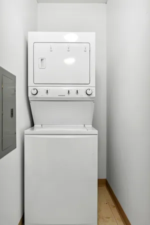 $2,800 | 200 North Jefferson Street, Unit 2207, Chicago, IL 60661