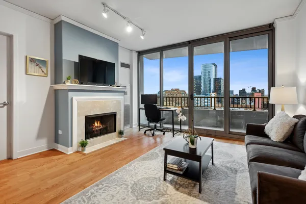 $2,800 | 200 North Jefferson Street, Unit 2207, Chicago, IL 60661