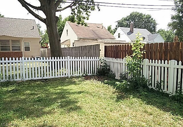 1613 Plymouth Road Cleveland, OH 44109 - Photo 17 of 19