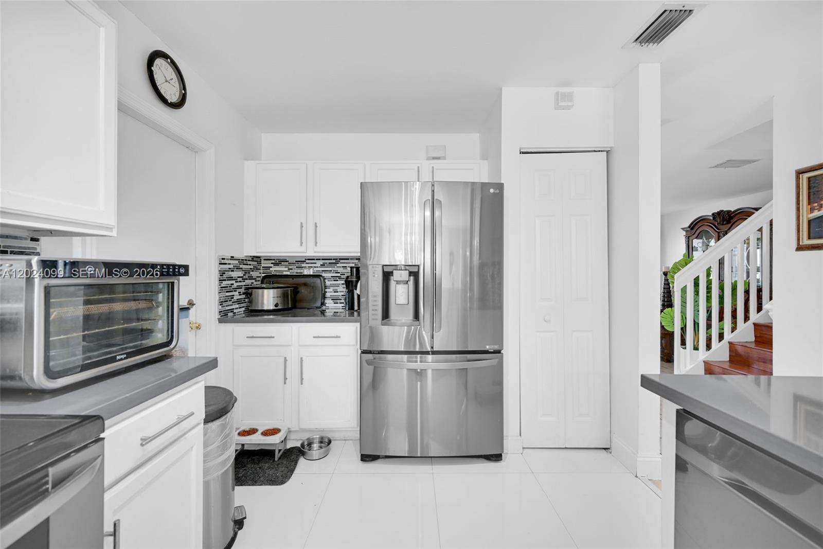 9732 Southwest 166th Court Miami, FL 33196 - Photo 12 of 52