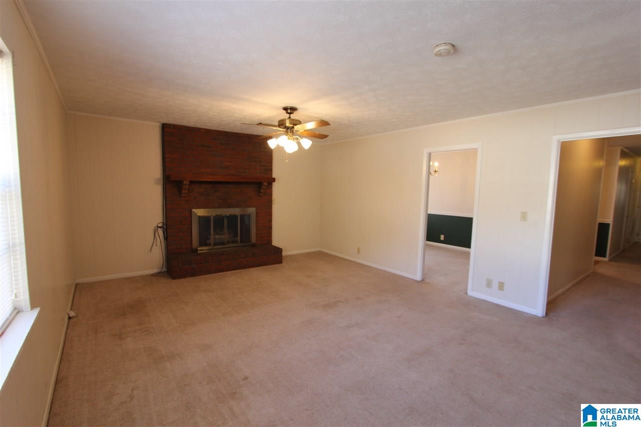 1815 Edwardian Way Anniston, AL 36207 - Photo 2 of 42