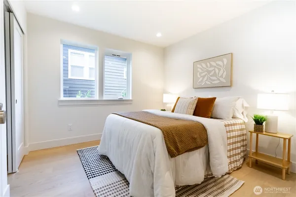 $1,129,950 | 1530 25th Avenue South, Seattle, WA 98144