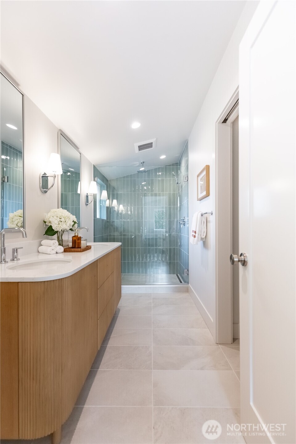 1530 25th Avenue Seattle, WA 98144 - Photo 22 of 27